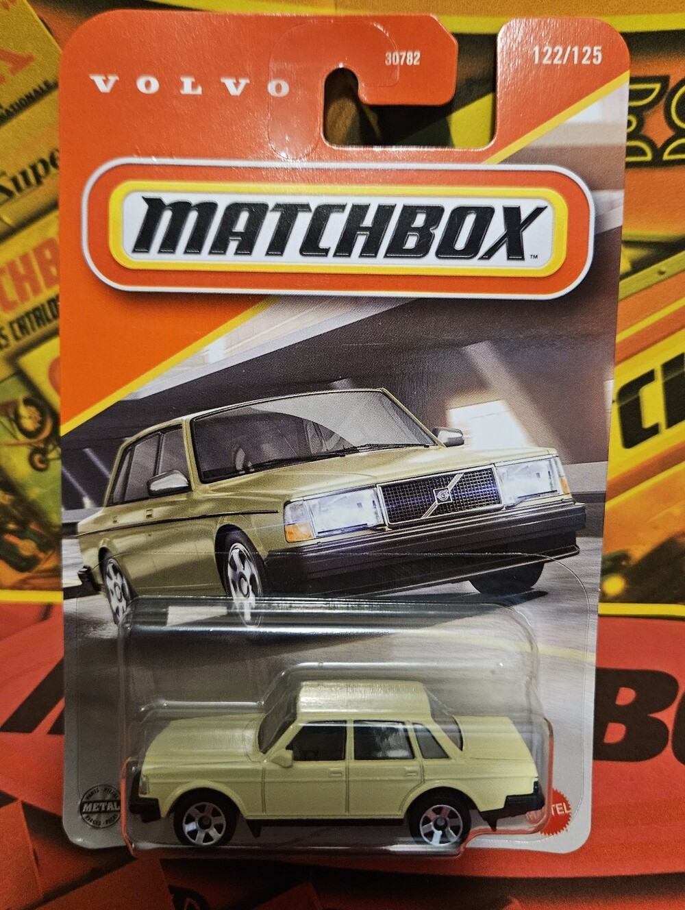 Matchbox 1986 Volvo 240 Wagon in light cream